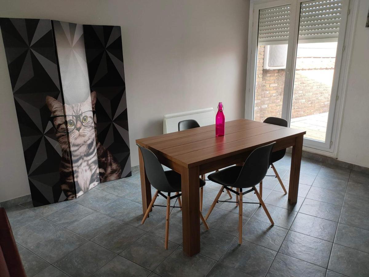 Appartement 2 Chambres Spacieuses Avec Terrasse Brouckerque ภายนอก รูปภาพ